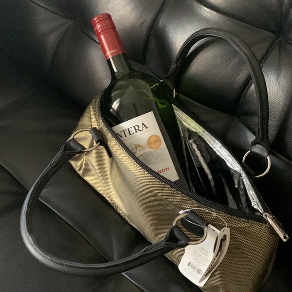 🎄Insulated -🍷Wine clutch w/corkscrew in pocket! - Picture 8 of 10